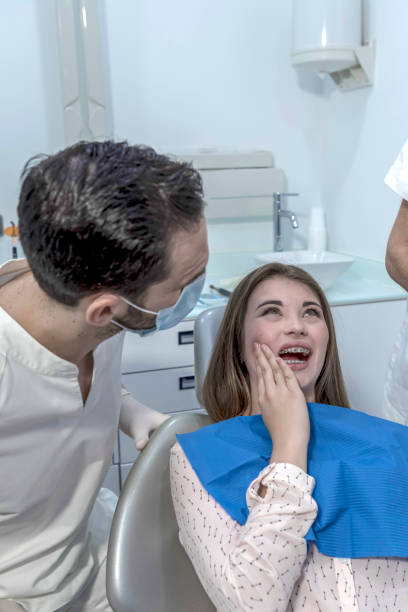 Best Chipped Tooth Repair Near Me  in Shawnee, KS